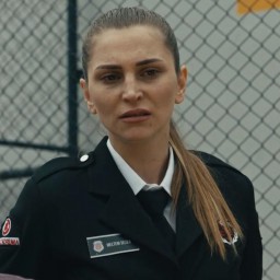Çigdem Benli as Meltem