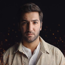 Berkay Ateş as Ozan Akınsel