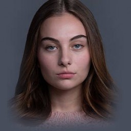 Mina Derman as Zehra