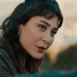 Merve Çağıran as Meral