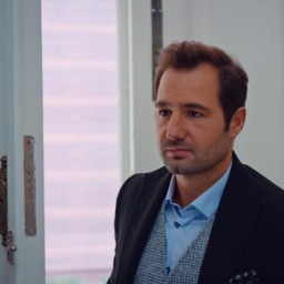 Faruk Barman as Murat