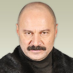 Kürşat Alnıaçık as ZİYA CEVRAN