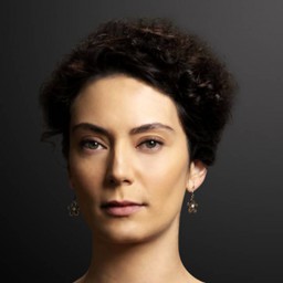 Zeynep Kızıltan as Gül