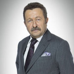 Erkan Can as Tayyar