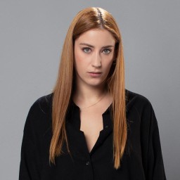 Hazal Kaya as Gece